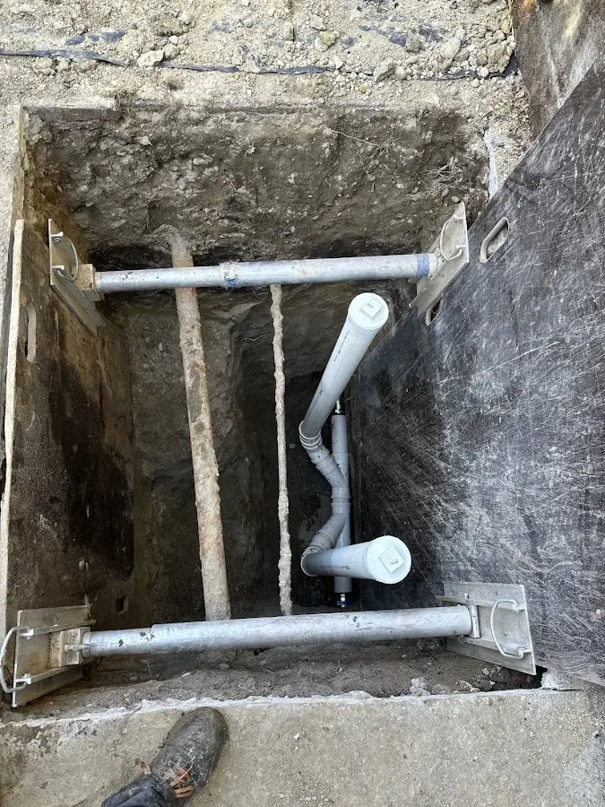 Experienced plumber completing Gas Line Repair work in Shady Cove